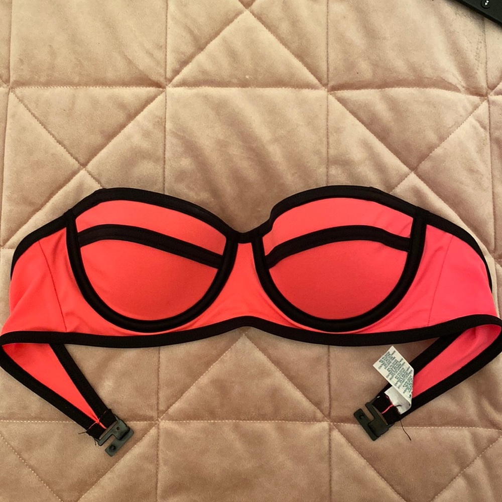 ASOS Bikini Top 34B